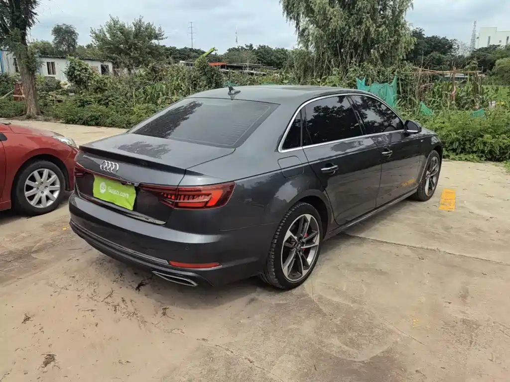 Audi A4 L 40 TFSI Progressive CN-VI