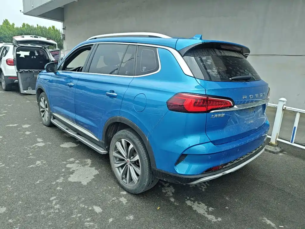 Roewe RX5 MAX 荣威RX5 MAX 2019款 400 TGI 自动智能座舱旗舰版