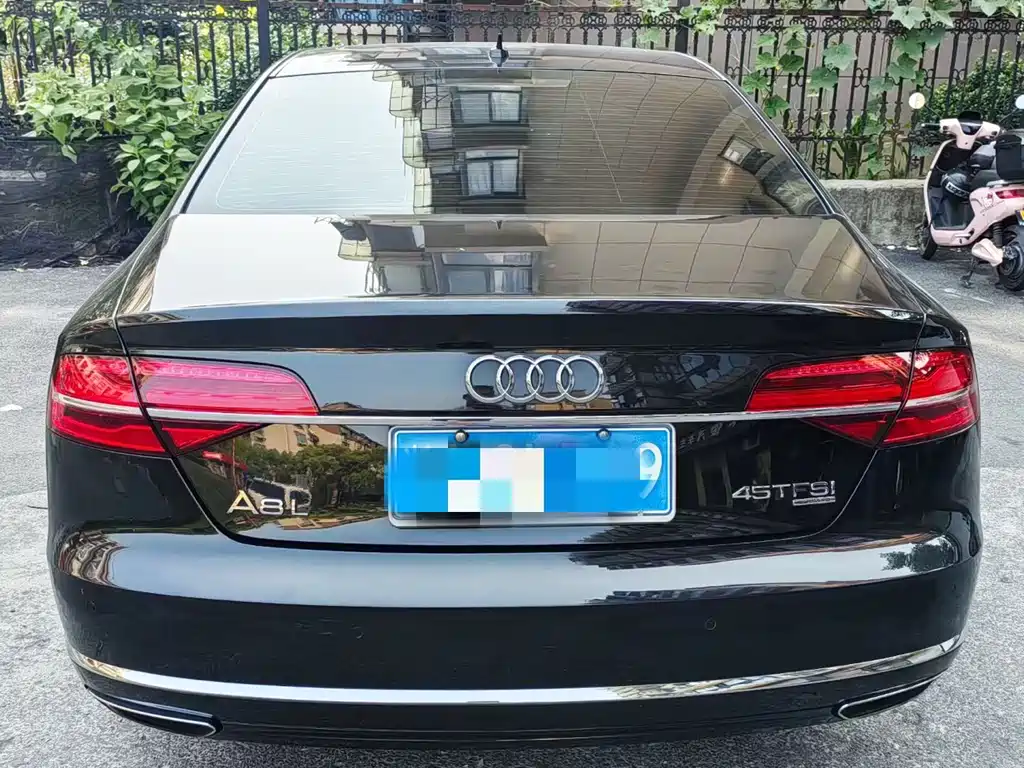 Audi A8 A8 L 45 TFSI quattro Comfort