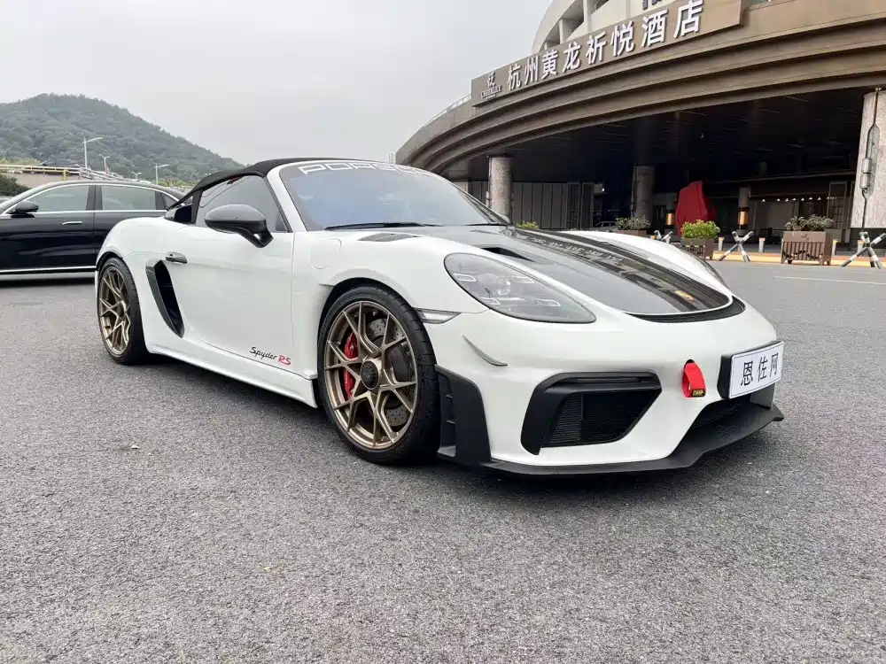 Porsche 718 Spyder RS 4.0 L