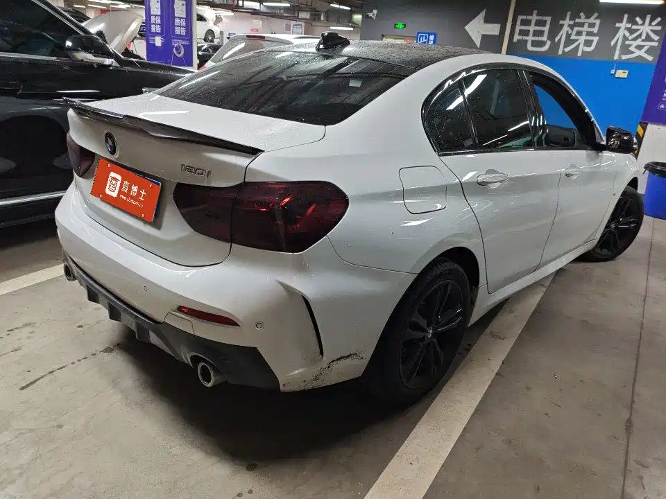 BMW 1 Series Facelift 120 i M Sport