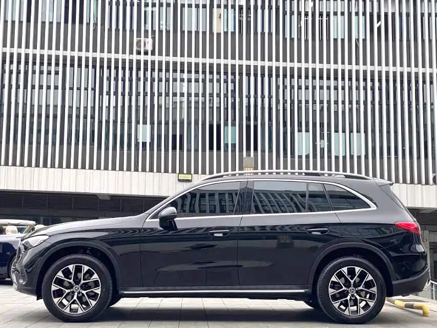 Mercedes-Benz GLC GLC 260 L 4 MATIC Dynamic 7-seat