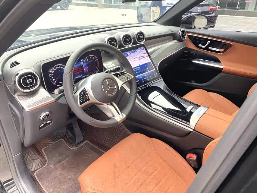 Mercedes-Benz GLC GLC 260 L 4 MATIC Dynamic 7-seat