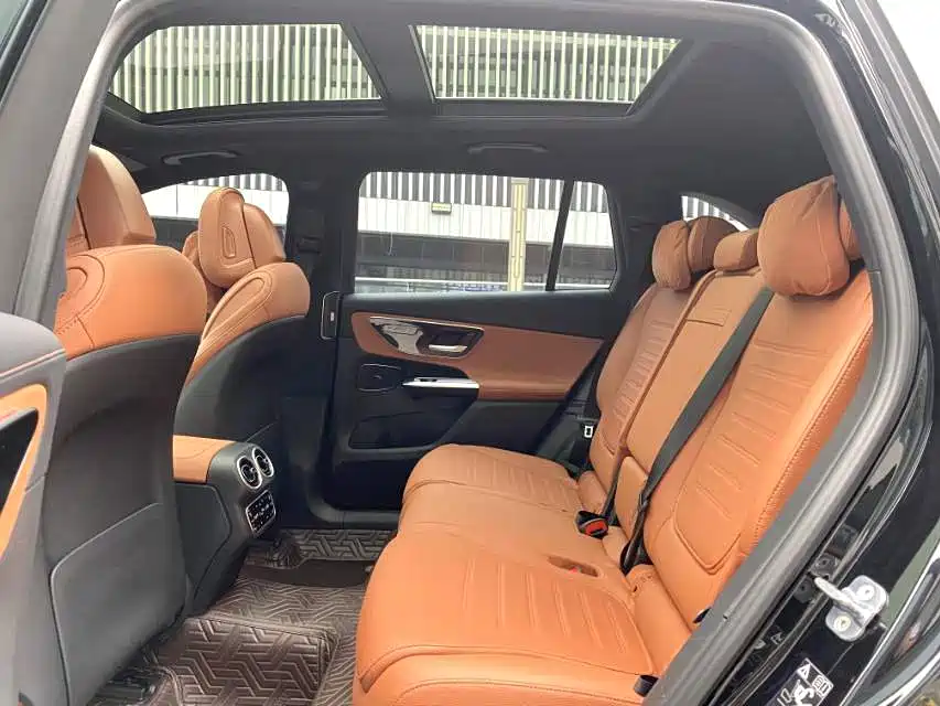 Mercedes-Benz GLC GLC 260 L 4 MATIC Dynamic 7-seat
