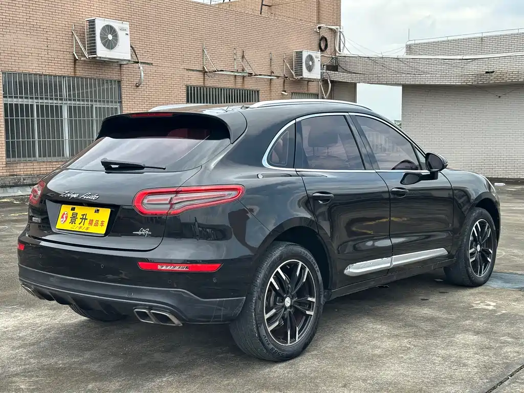 Zotye SR9 2.0 T Auto Ultimate Dream