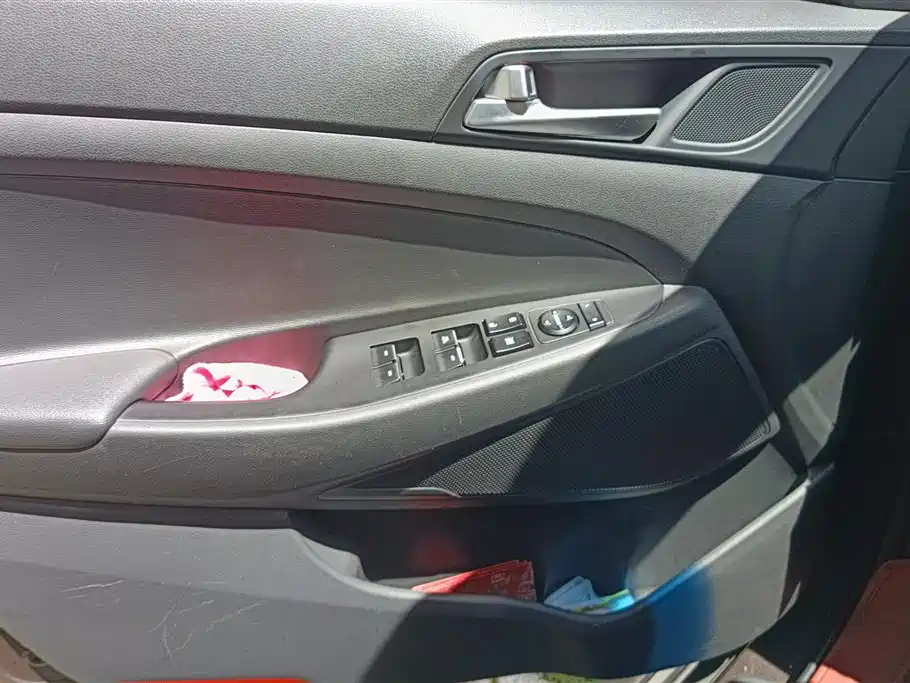 Tucson 1.6 T DCT 2 WD Intelligent