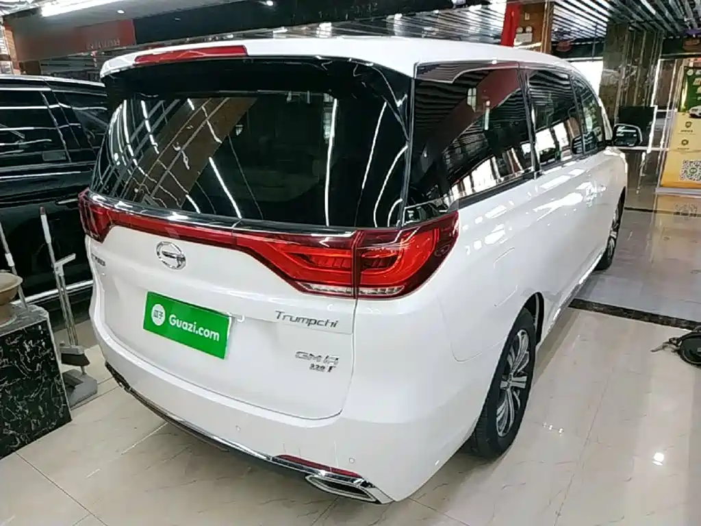 GAC Trumpchi M8 320 T Distinguished
