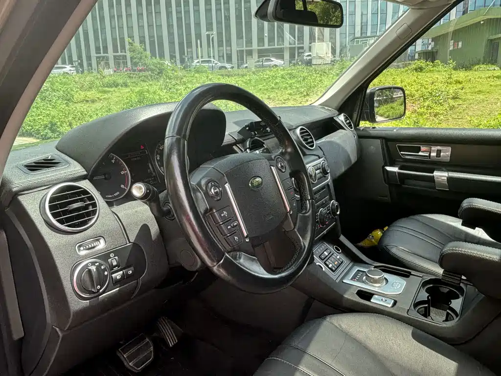 Discovery 3.0 SDV6 HSE Diesel