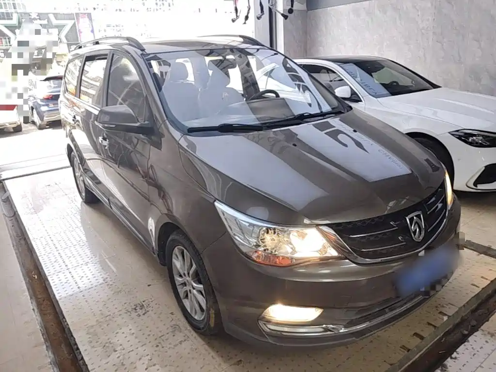 Baojun 730 1.5 T Manual Comfort 7-seat