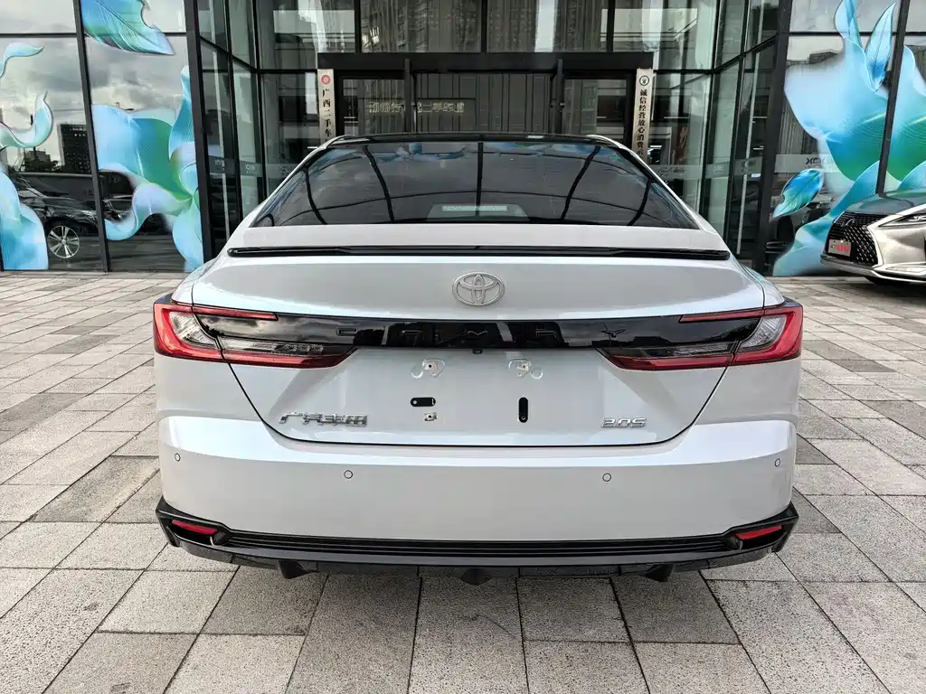 Camry 2.0 S Sport