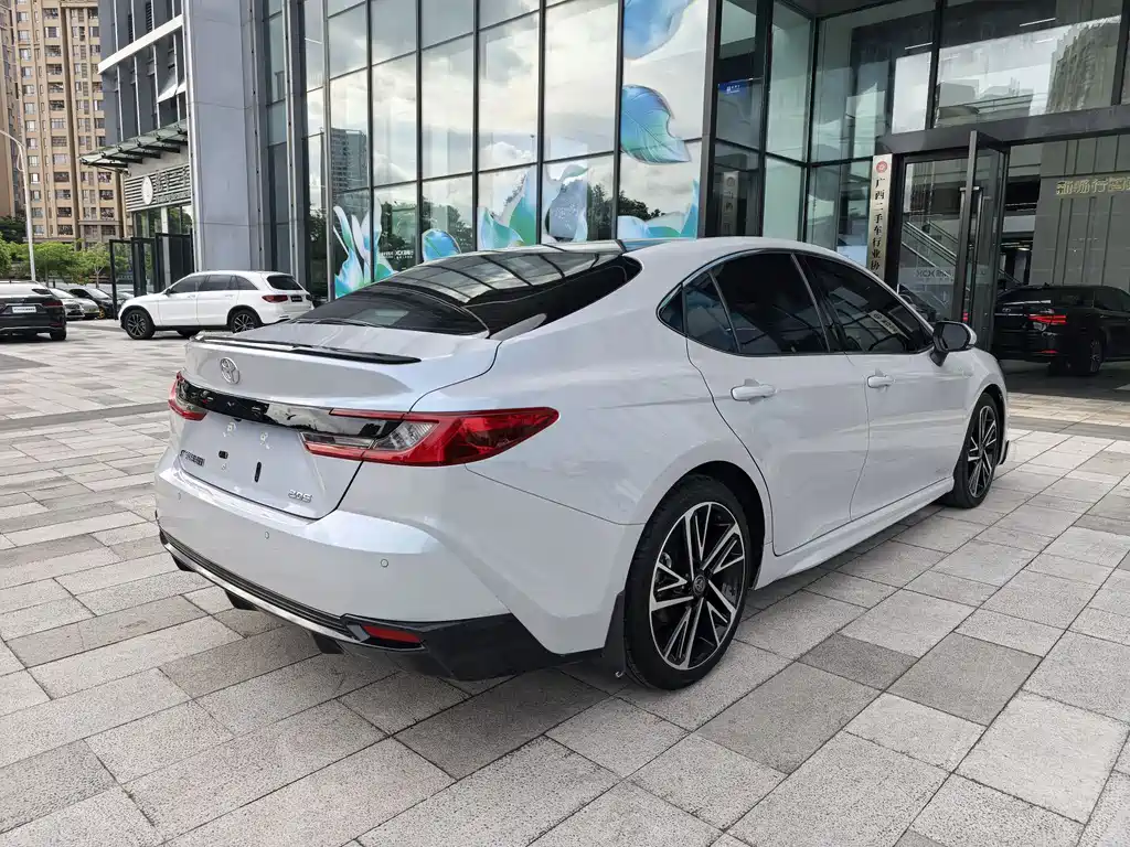 Camry 2.0 S Sport