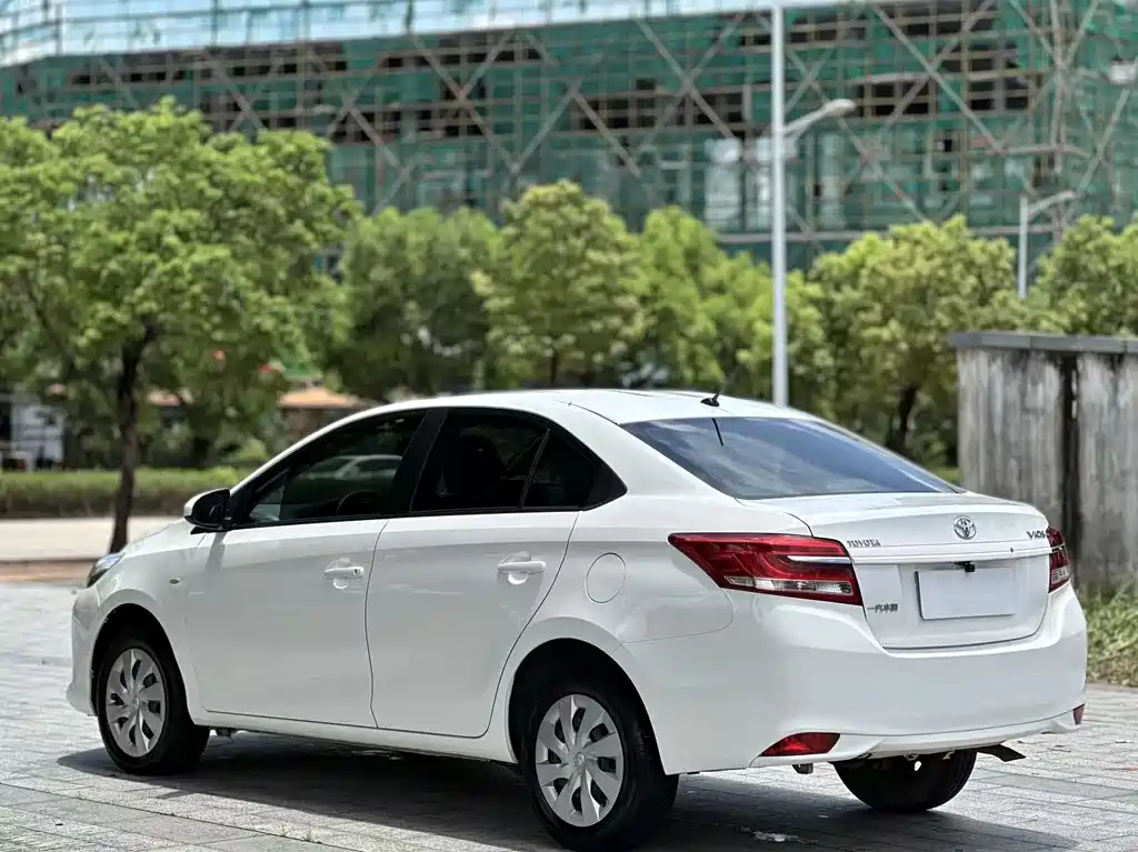 Vios 1.5 L CVT Creation