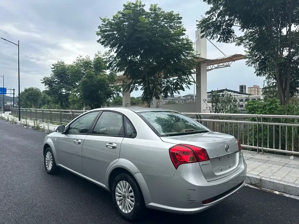 Excelle 1.5 L Auto Classic