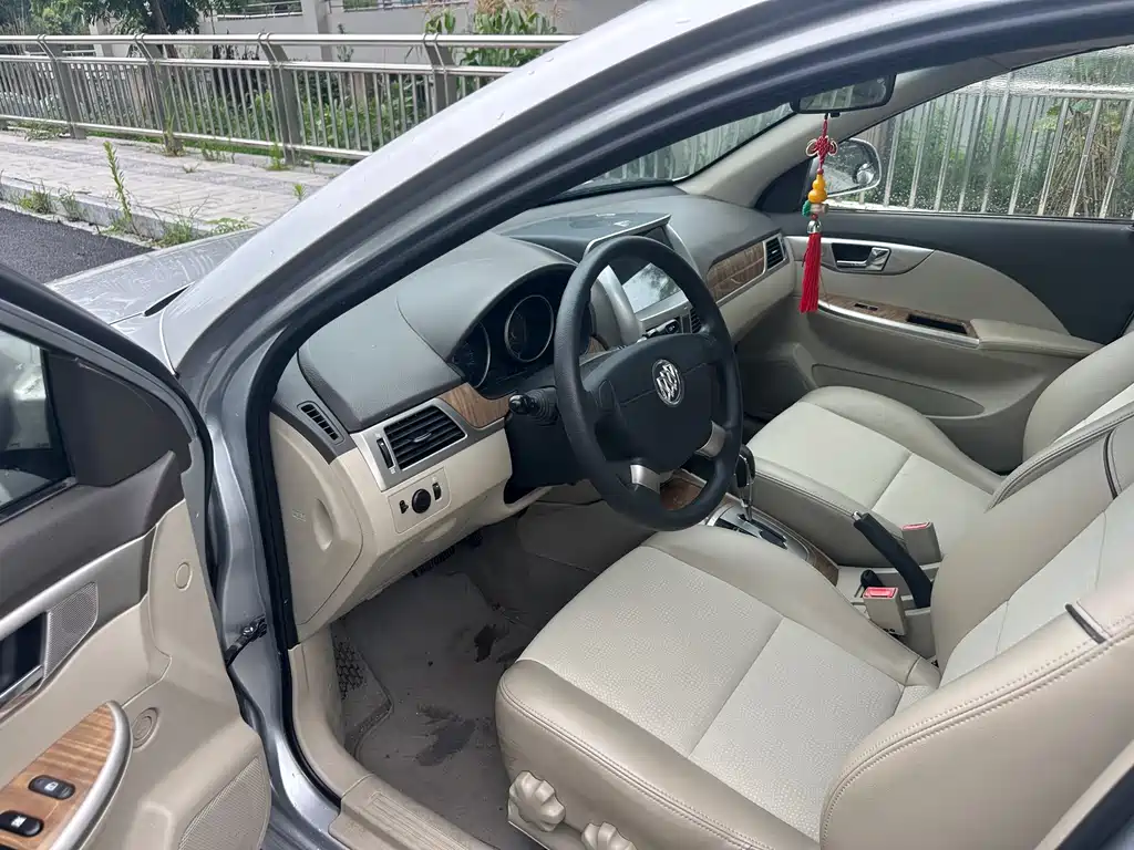 Excelle 1.5 L Auto Classic