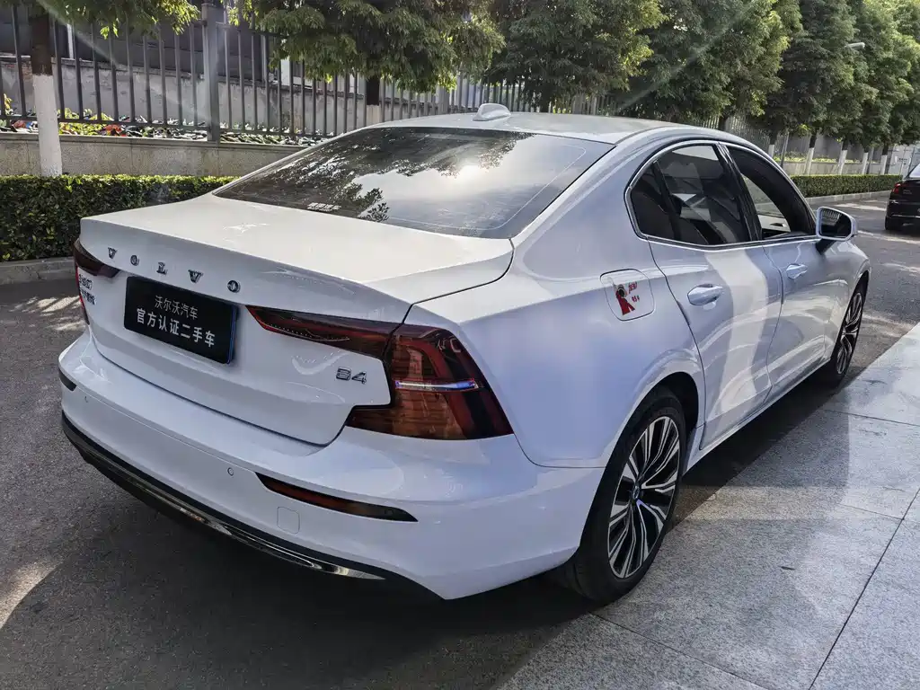 Volvo S60 B4 Smart Vision Luxury