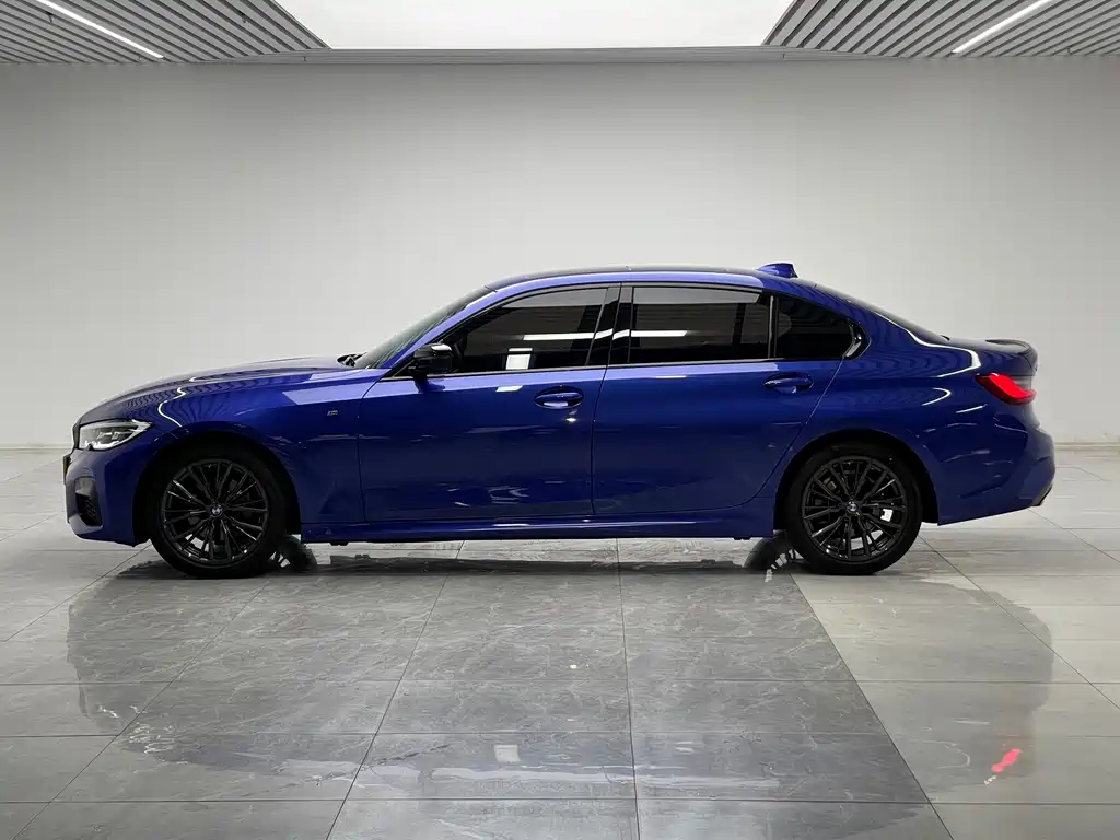 BMW 3 Series Facelift 325 Li M Sport Night Package