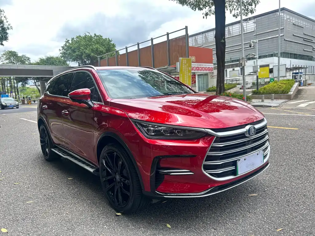Tang NEV DM 2.0 T 4 WD High Performance Genesis Flagship