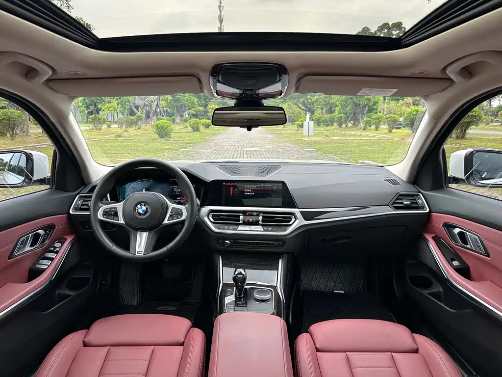 BMW 3 Series Facelift 325 Li M Sport Package