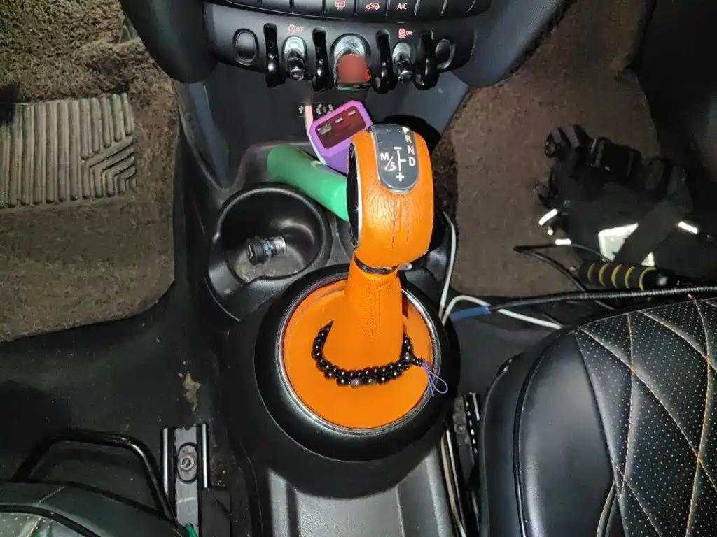 MINI 1.2 T ONE+