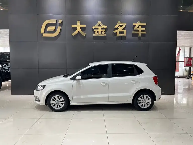Volkswagen Polo 1.4 L Auto Style