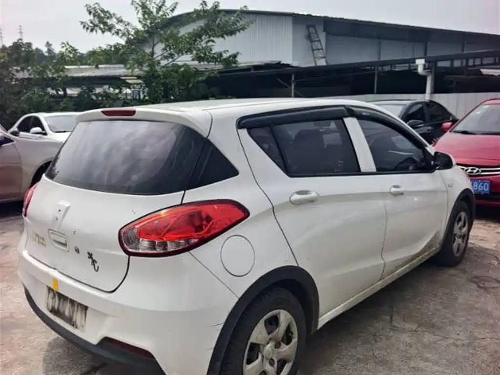 Baojun 310 1.2 L Manual Comfort