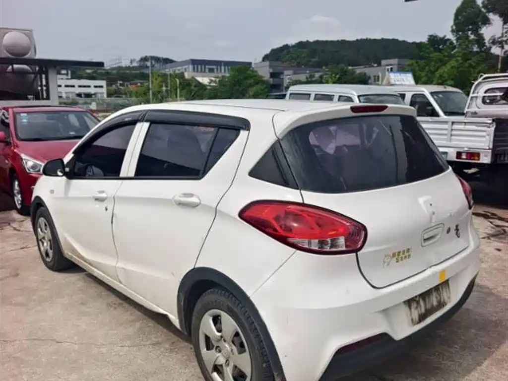 Baojun 310 1.2 L Manual Comfort