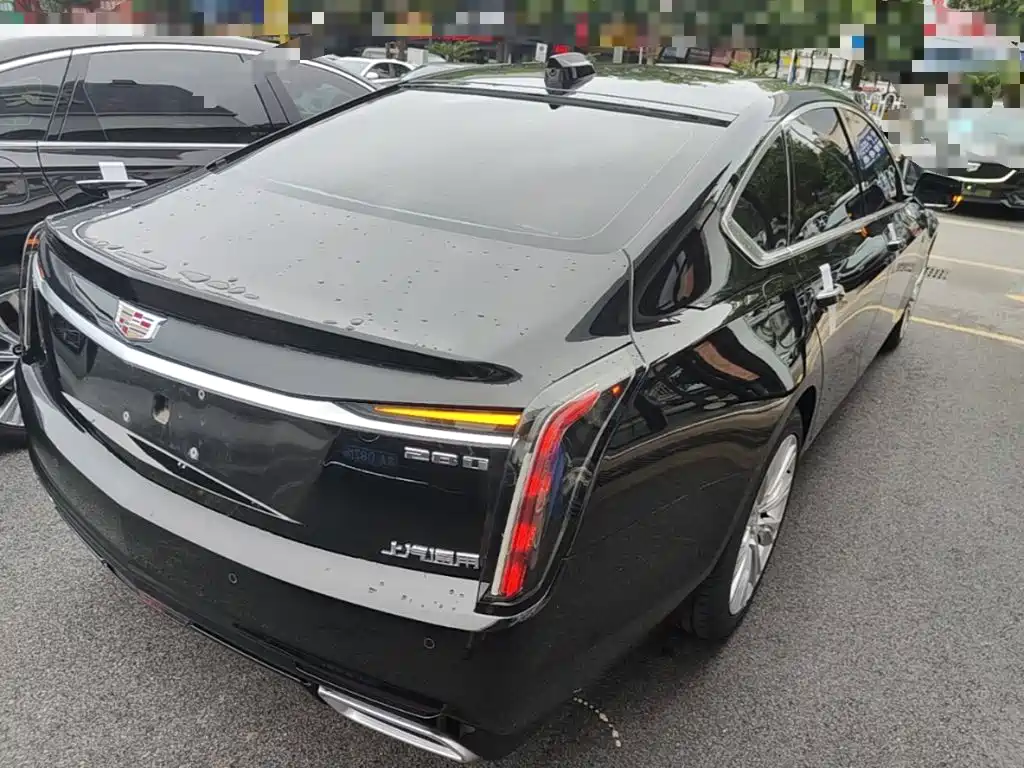 Cadillac CT6 28 T Distinguished