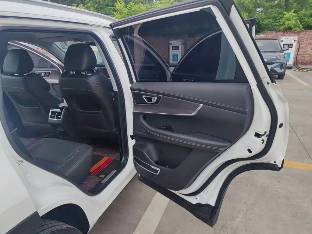 Tiggo 8 290 TGDI Auto Luxury