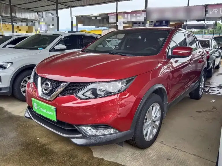 Nissan Qashqai 2.0 L CVT Elite