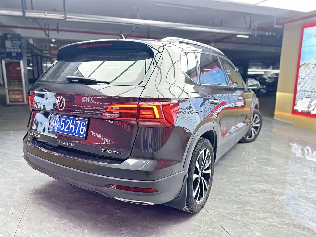 Tharu 280 TSI 2 WD Luxury