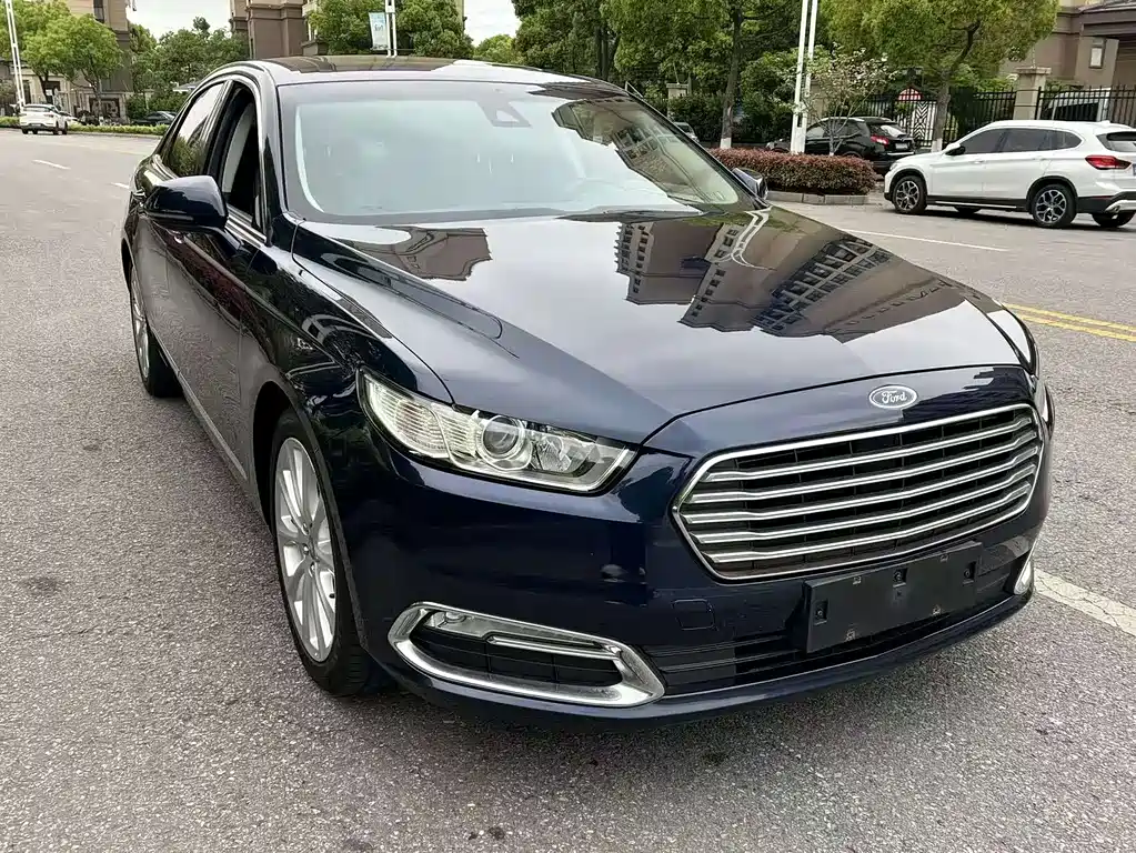 Taurus 金牛座 2015款 EcoBoost 325 V6时尚型