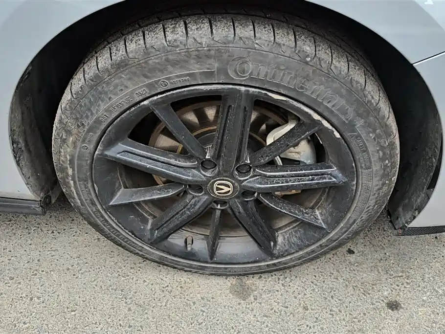 Changan UNI-V iDD Smart Electric iDD 1.5 T 113 km Smart Cool