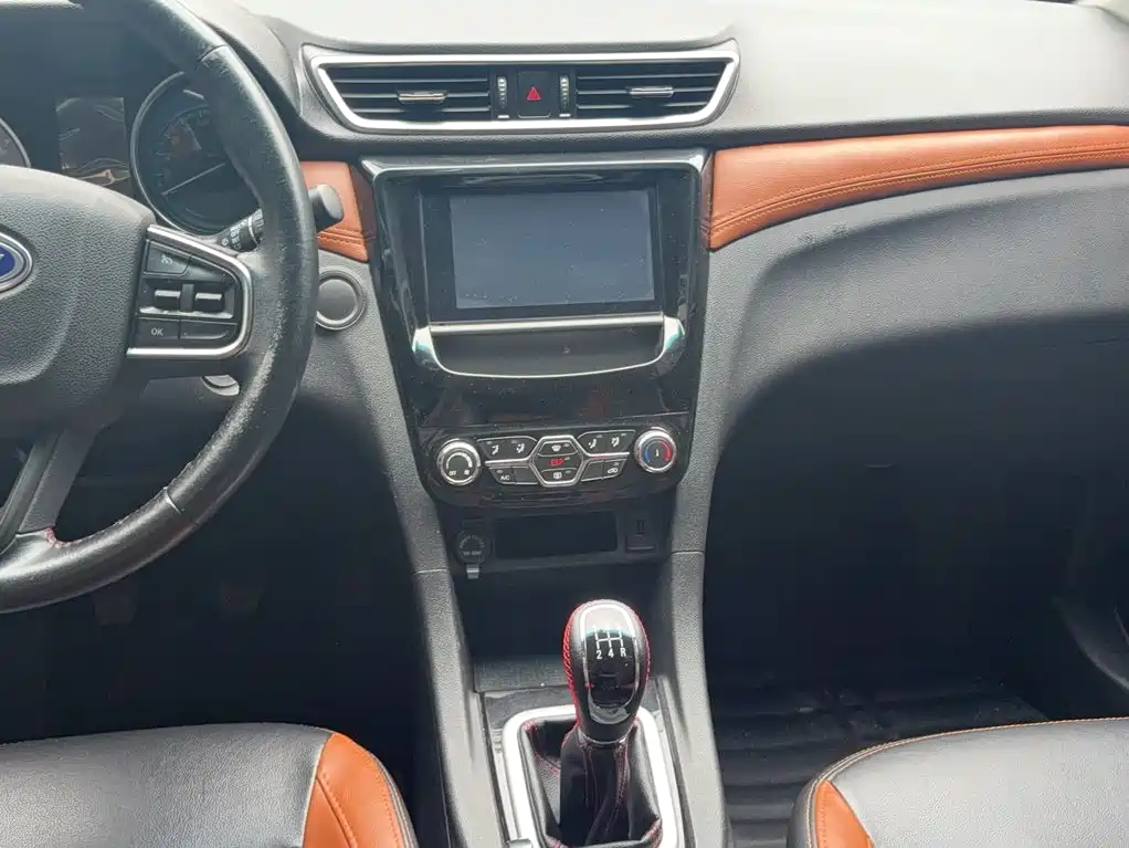 Karry K60 开瑞K60 2018款 1.5 L 手动ESP版