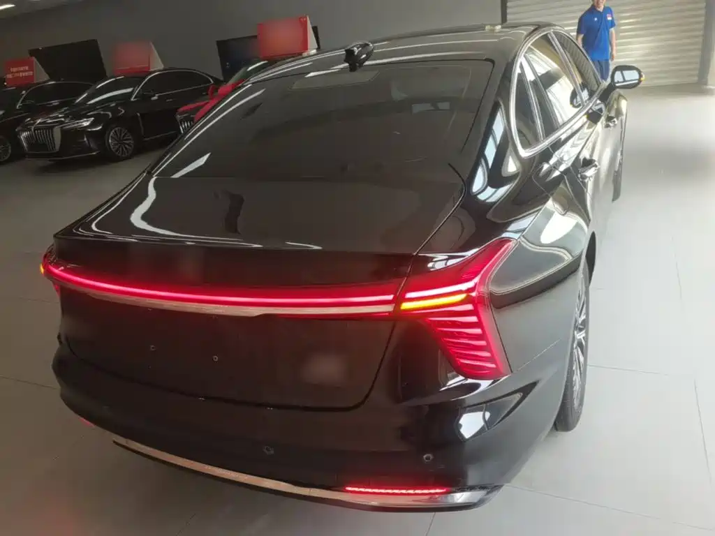 Hongqi H5 2.0 T Auto Flagship Smooth