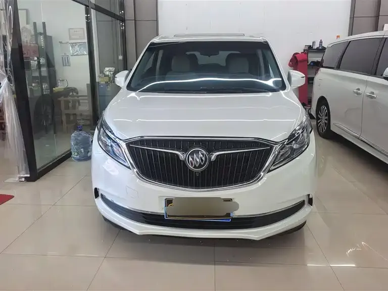 Buick GL8 ES 28 T Comfort CN-V