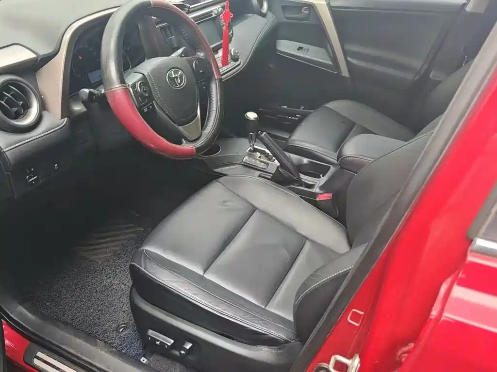 RAV4 2.5 L Auto 4 WD Elite