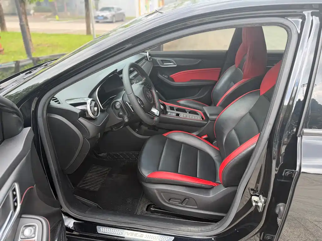 MG6 1.5 T Auto Trophy Flagship