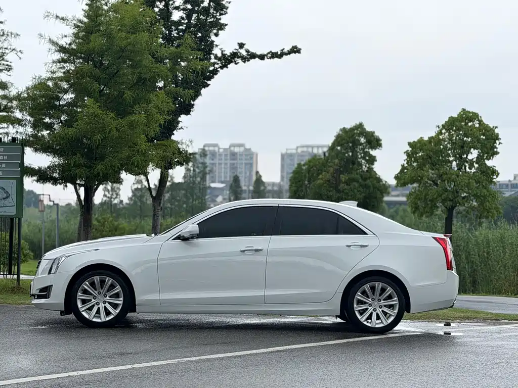 Cadillac ATS-L 28 T Tech