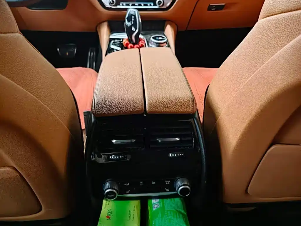BMW 6 Series GT 630 i M Sport Package