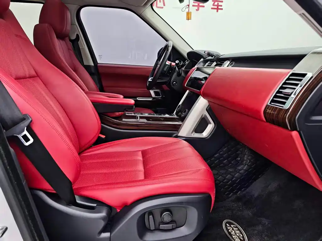 Range Rover 3.0 SC V6 Vogue