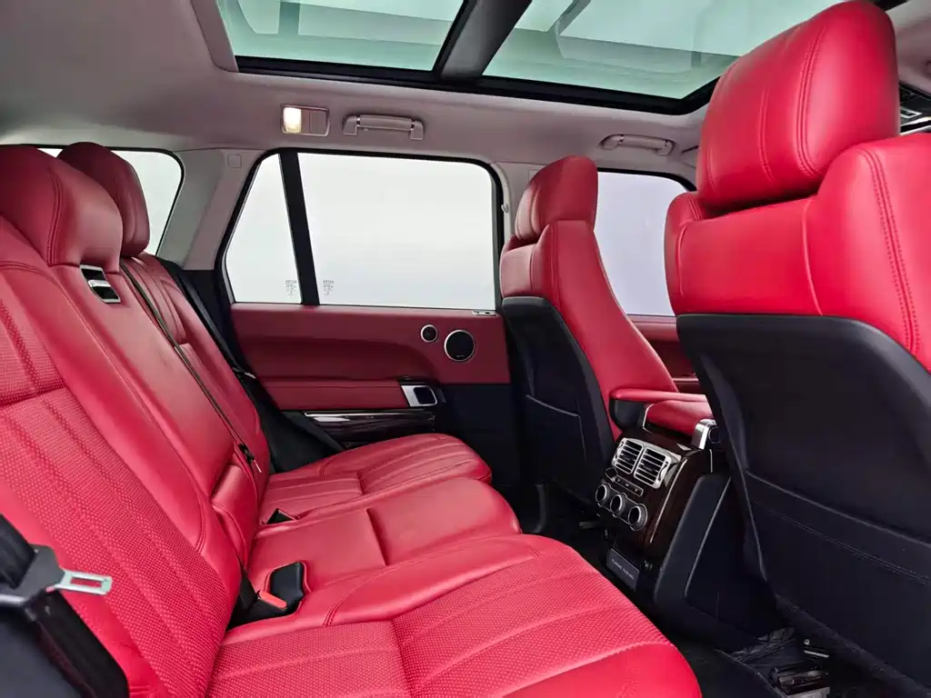 Range Rover 3.0 SC V6 Vogue