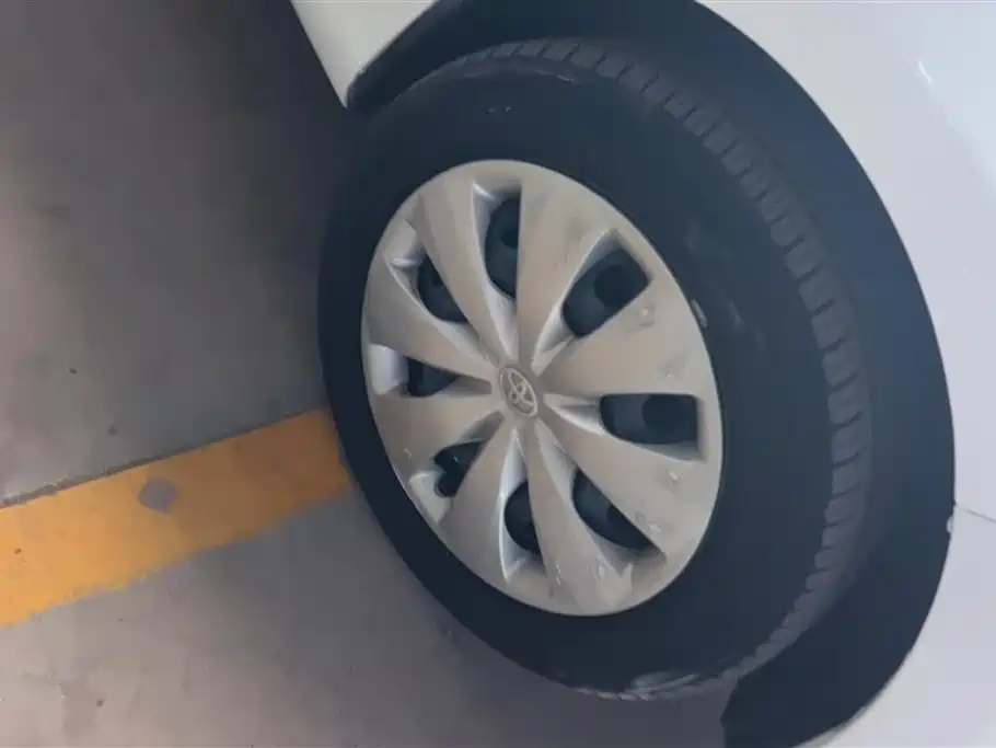 YARiS L Zhixuan 1.5 E Auto Charm Motion