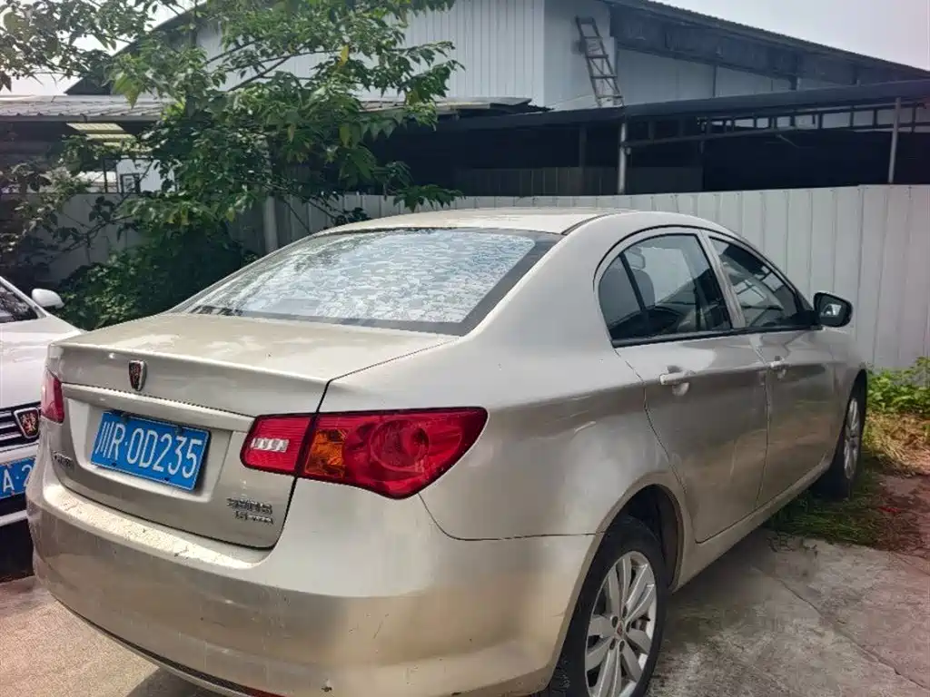 Roewe 350 荣威350 2015款 1.5 L 手动豪华天窗版