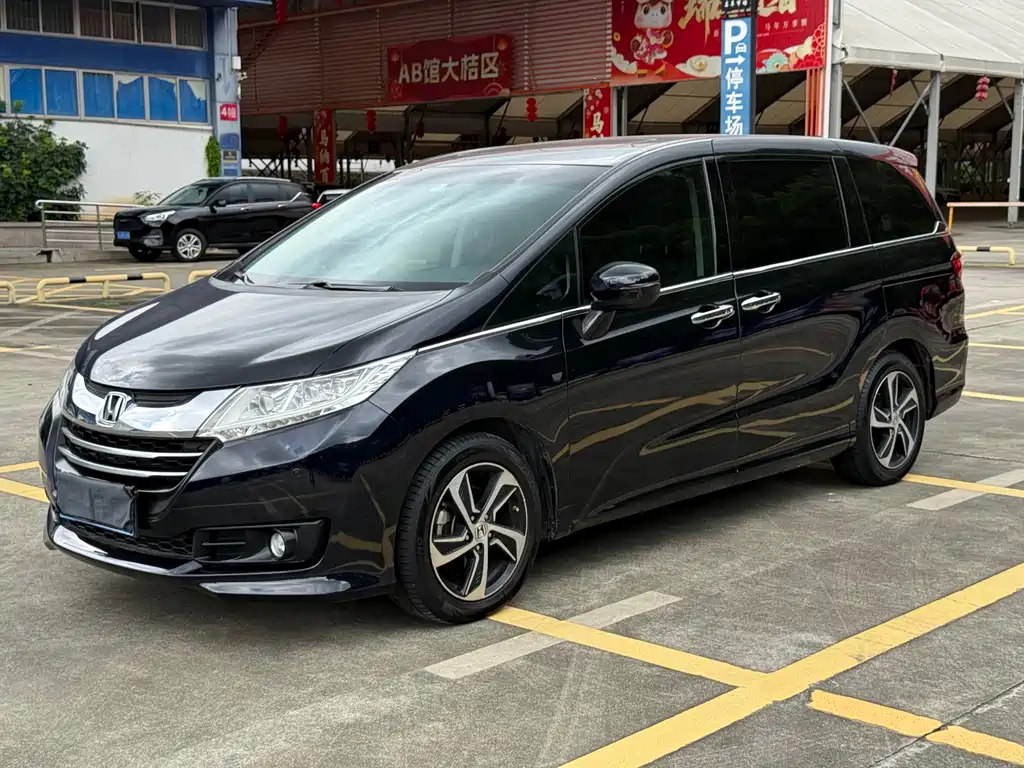 Odyssey Facelift 2.4 L Smart Enjoyment