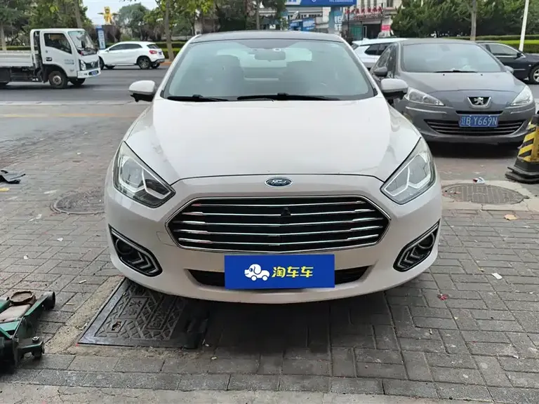 Ford Escort 1.5 L Auto Comfort