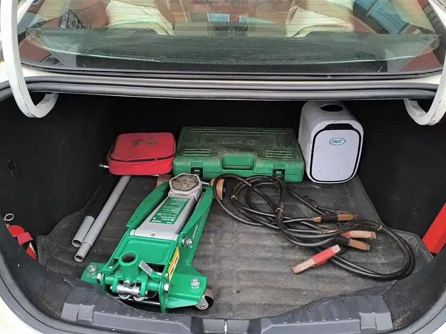 Escort 1.5 L Auto Comfort