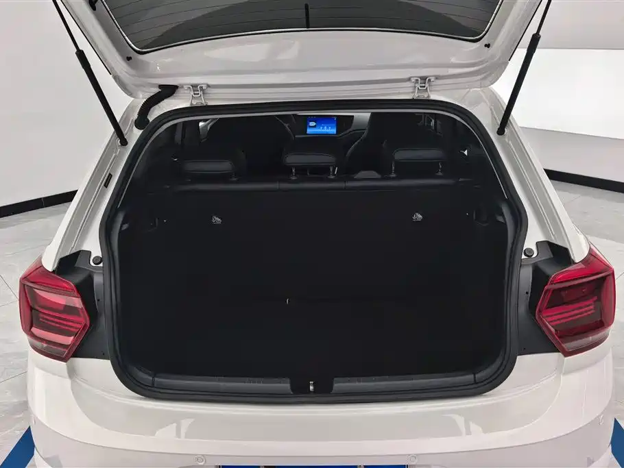 Polo Plus 1.5 L Auto Panoramic Pleasure