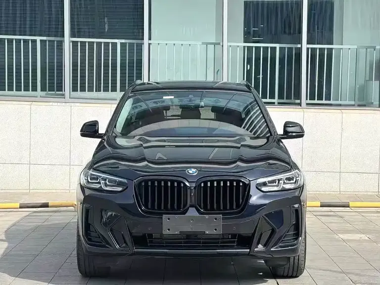 BMW X3 xDrive30 i Leading M Night Package