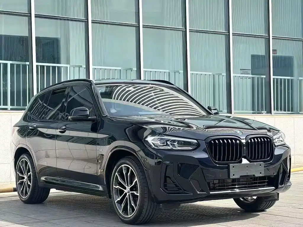 BMW X3 xDrive30 i Leading M Night Package