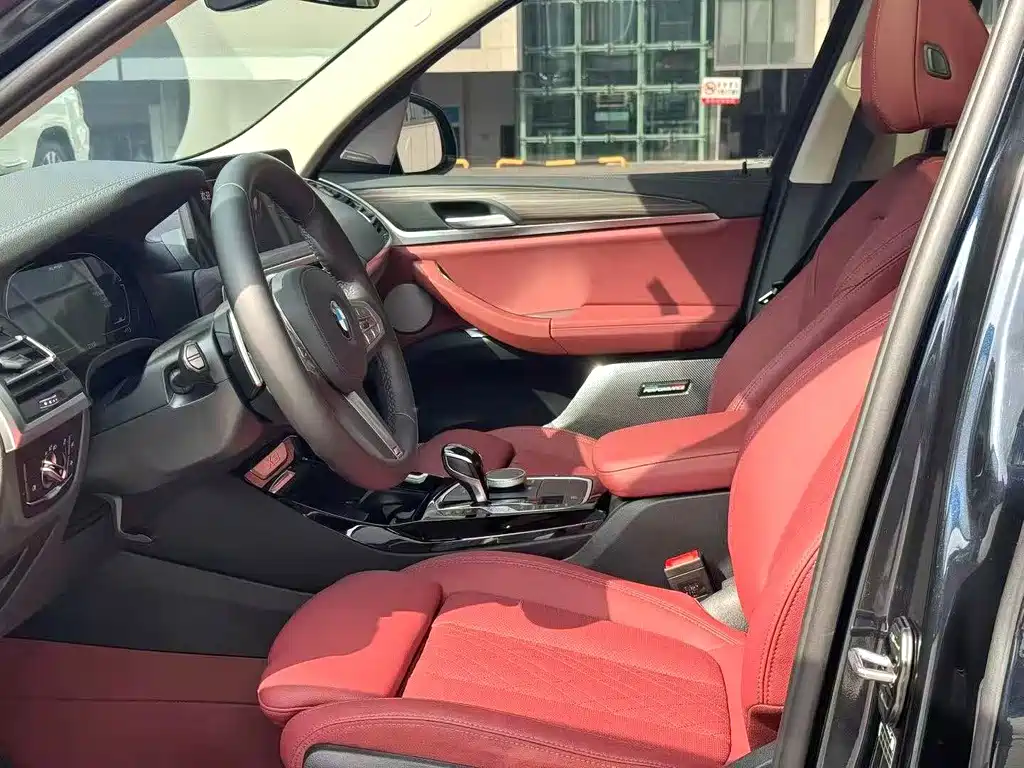 BMW X3 xDrive30 i Leading M Night Package